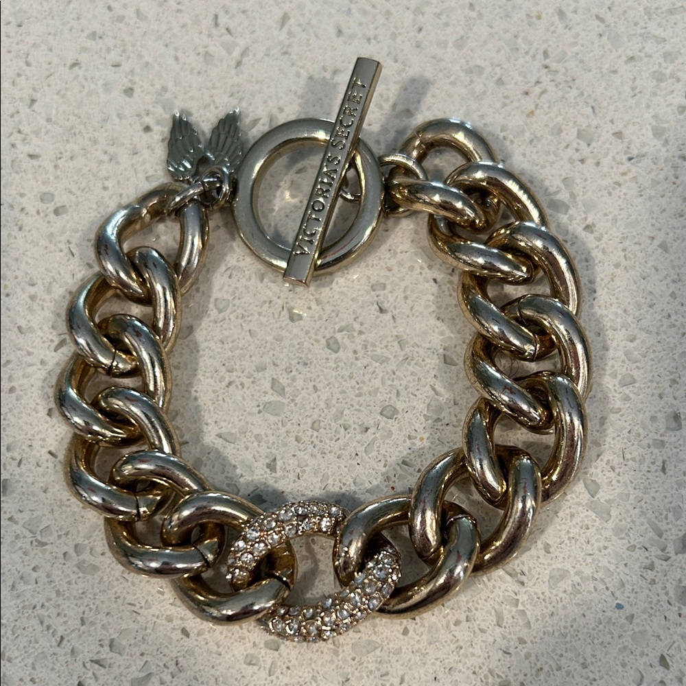Victoria’s Secret Chunky Chain Bracelet – Crystal Link Accent ✨ - Picture 2 of 8